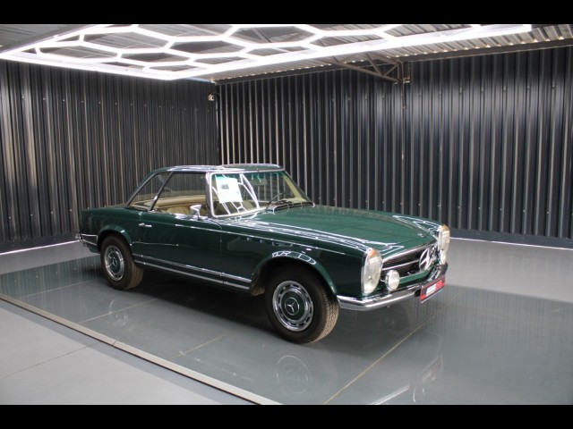 BUY MERCEDES-BENZ PAGODA 1968 280 SL, Struben Street Motors