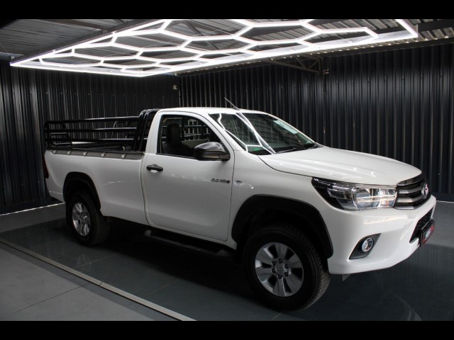 BUY TOYOTA HILUX 2016 2.4 GD-6 RB SRX P/U S/C, Struben Street Motors