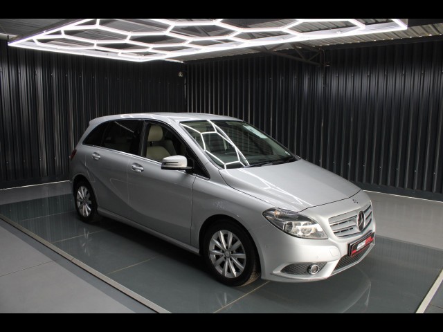 BUY MERCEDES-BENZ B CLASS 2012 B 200 BE A/T, Struben Street Motors