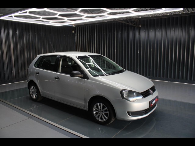 BUY VOLKSWAGEN POLO VIVO 2010 1.4 5DR, Struben Street Motors