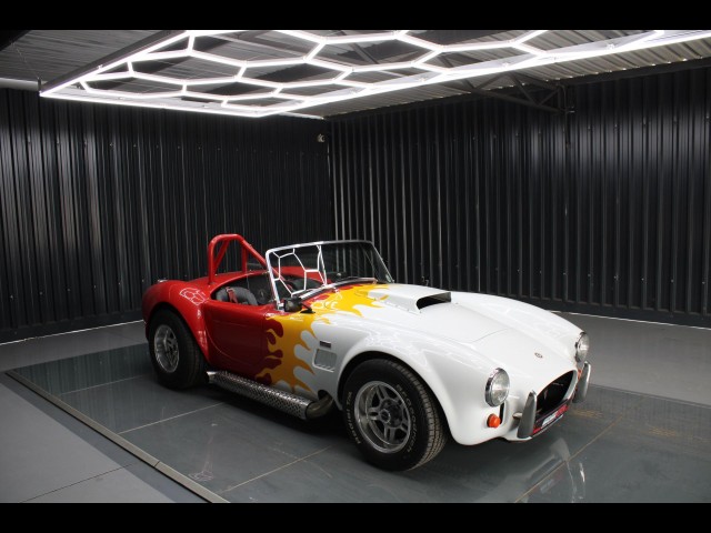 BUY AC COBRA 2018 SHAMROCK CHEVY 350, Struben Street Motors