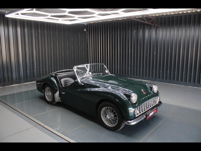 BUY TRIUMPH TR3 1958 TR3 ONLY 1803KM, Struben Street Motors