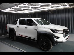 2025 Toyota Hilux
