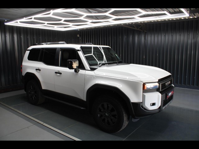 BUY TOYOTA PRADO 2024 VX-R 2.8GD A/T ONLY 20393KM FSH, Struben Street Motors
