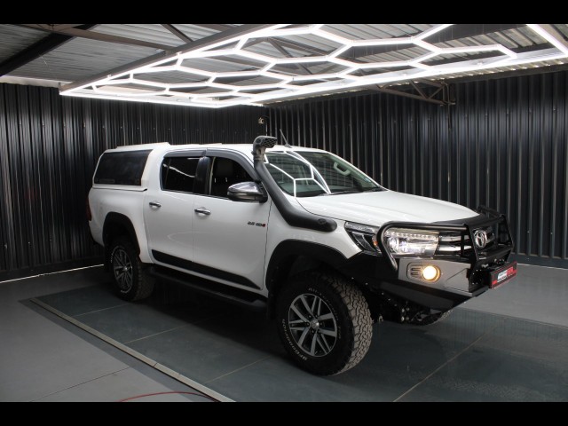 BUY TOYOTA HILUX 2017 2.8GD-6 RAIDER 4X4 A/T P/U D/C, Struben Street Motors