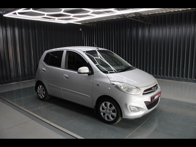 BUY HYUNDAI I10 2014 1.1 GLS/MOTION 1-OWNER, Struben Street Motors