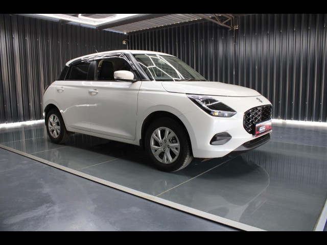 BUY SUZUKI SWIFT 2025 1.2 GL+ 1928KM, Struben Street Motors