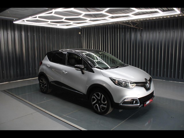 BUY RENAULT CAPTUR 2017 1.2T DYNAMIQUE EDC 5DR (88KW), Struben Street Motors