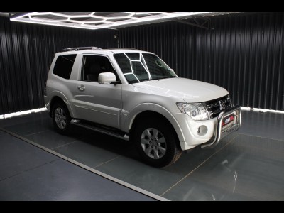 2014 Mitsubishi Pajero