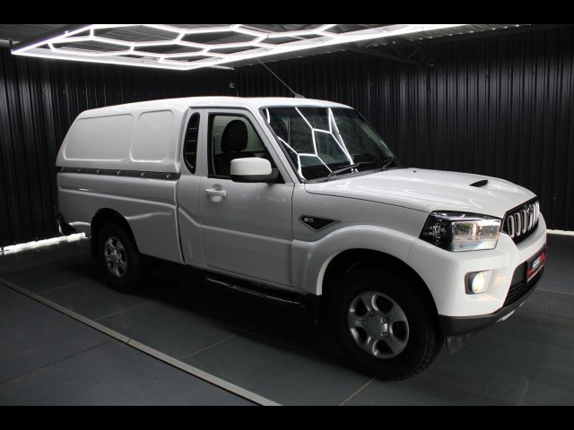 BUY MAHINDRA PIK UP 2025 2.2 MHAWK S6 REFRESH P/U S/C, Struben Street Motors