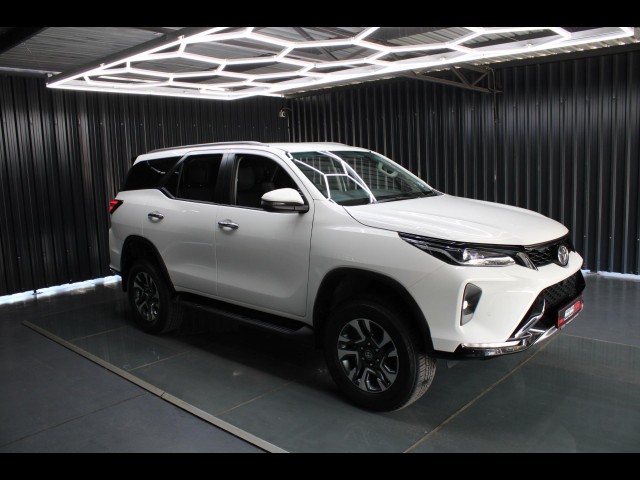 BUY TOYOTA FORTUNER 2023 2.4GD-6 4X4 A/T, Struben Street Motors