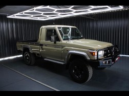 2017 Toyota Land Cruiser