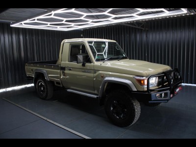 2017 Toyota Land Cruiser