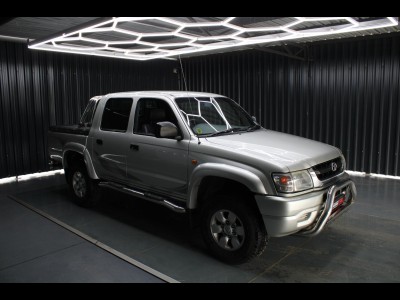 2004 Toyota Hilux